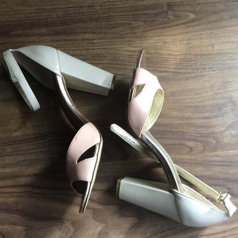 Like new Bandolino  size 8.5